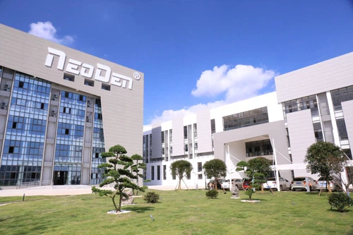 neoden.jpg neoden.jpg