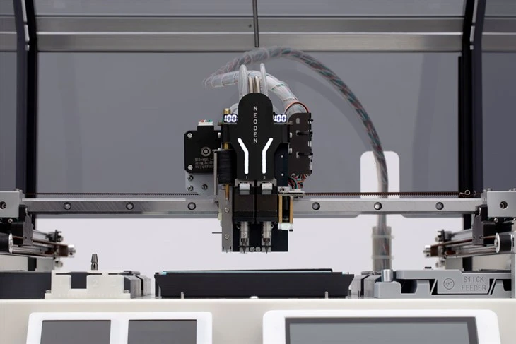 Advanced SMT Pick and Place Machine Low Volume Chip Shooter